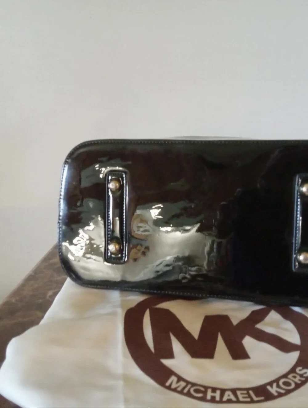 Michael Kors Black Leather/Patent Trim Dome Satchel with Gold Logo EUC